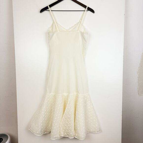 Vintage 1950s Luxite by Holeproof Nylon Slip Dress Nylon Cream - Size 34 - Picture 5 of 10
